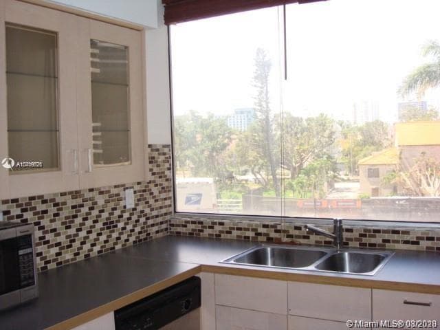 The Palace Unit B404 condo rented at 1541 Brickell Ave # B404, Miami FL 33129