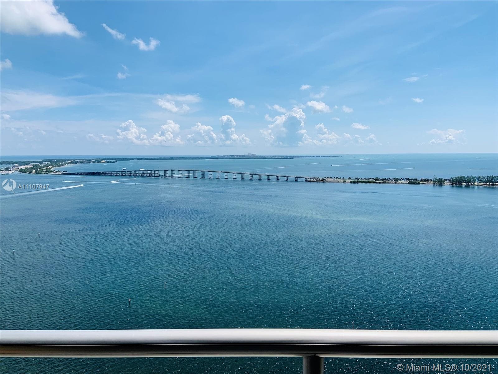 The Palace Unit B3204 condo rented at 1541 Brickell Ave # B3204, Miami FL 33129