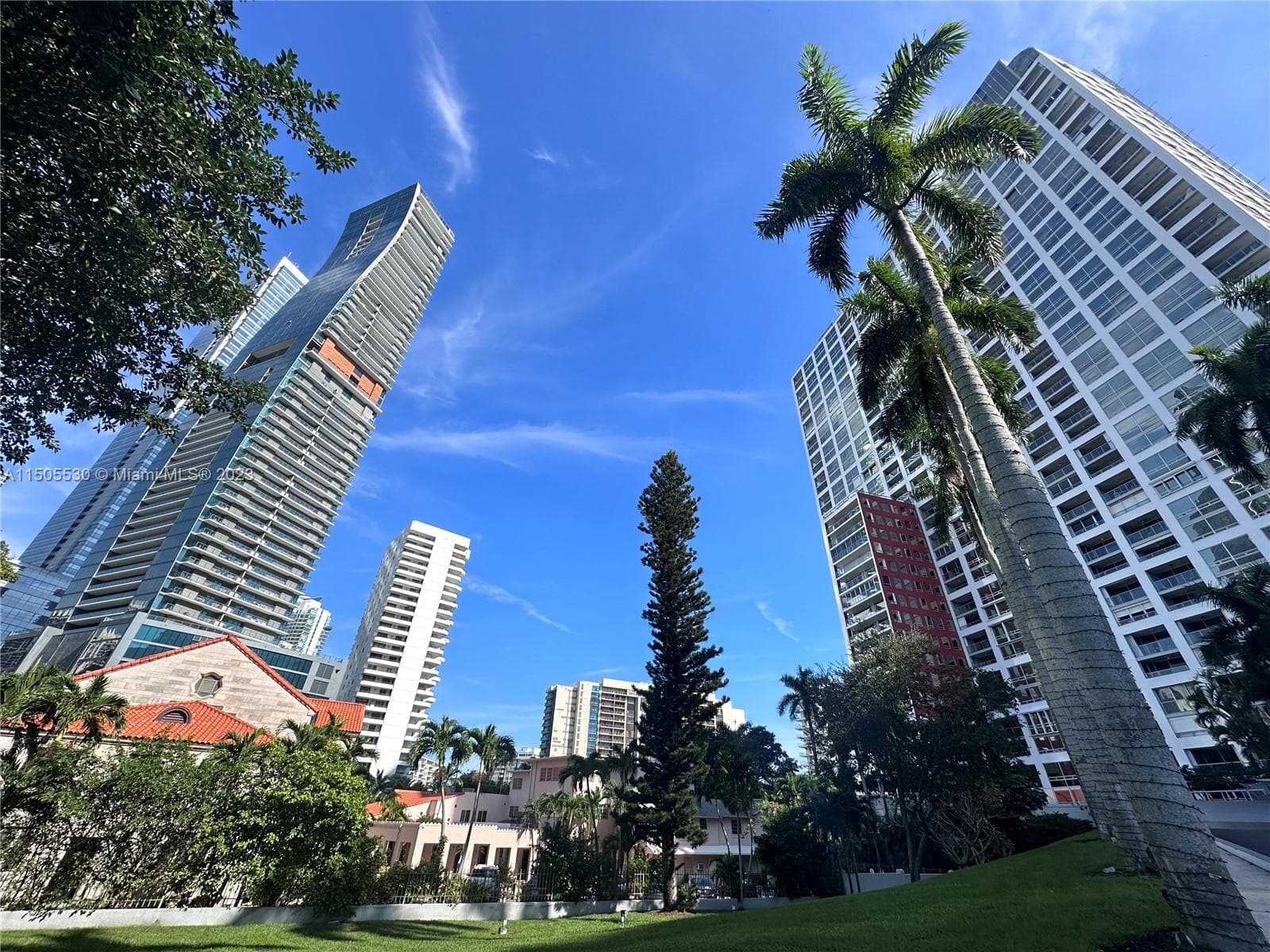 The Palace Unit B403 condo rented at 1541 Brickell Ave # B403, Miami FL 33129