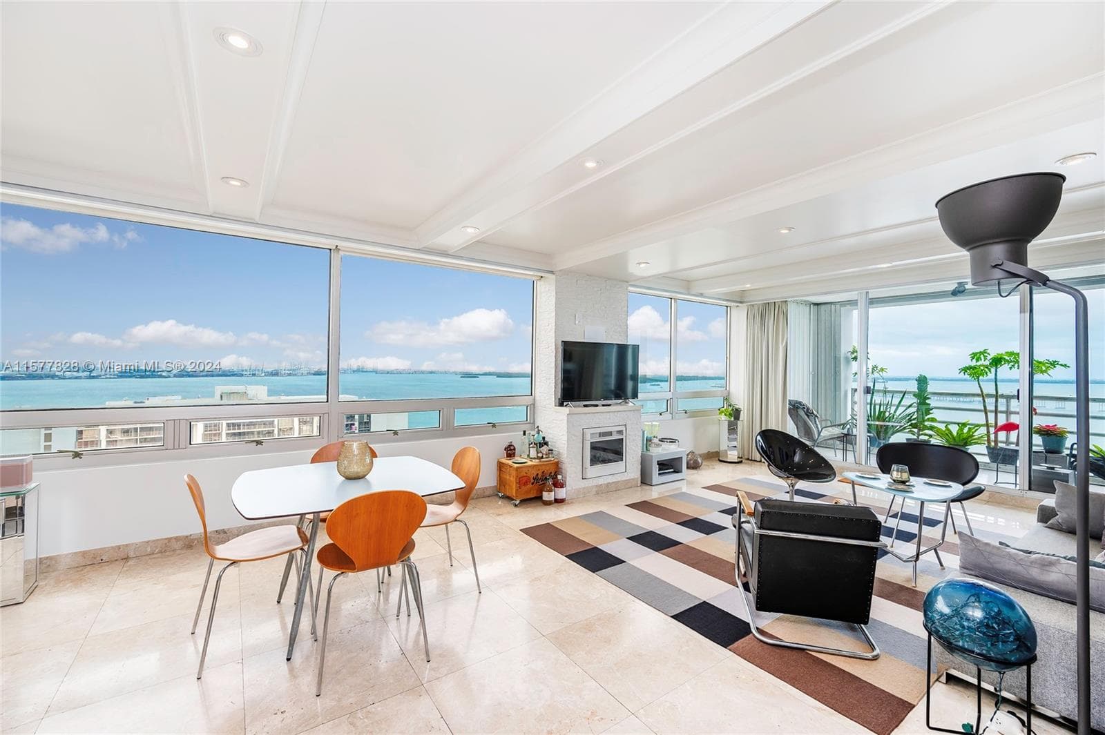 The Palace Unit C2505 condo rented at 1541 Brickell Ave # C2505, Miami FL 33129