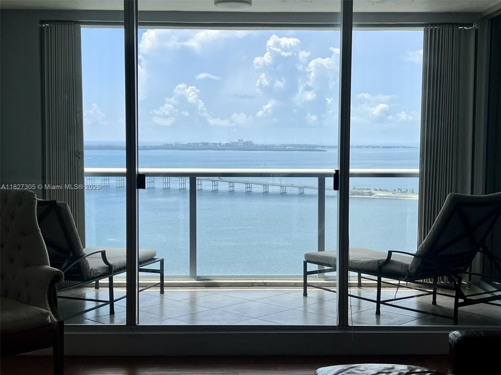 The Palace Unit A3302 condo rented at 1541 Brickell Ave # A3302, Miami FL 33129